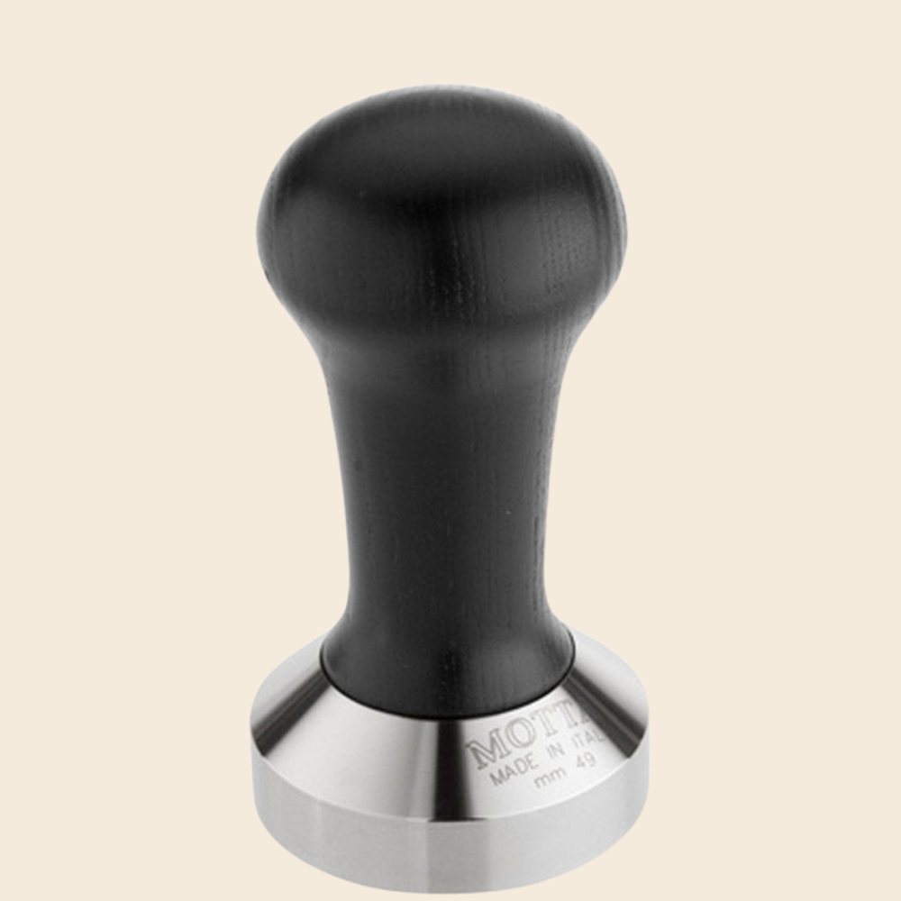 Motta Tamper Edelstahl mit Holzgriff schwarz 49mm, 53mm, 57mm, 58mm plan & 58mm gewölbt erhältlich